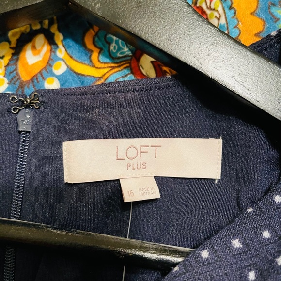 LOFT NWT Jacquard Knit Polka Dot Wrap Dress Plus - Picture 3 of 4